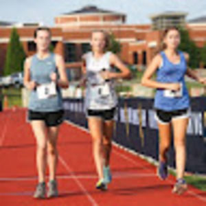 Meet your Posher, Ella